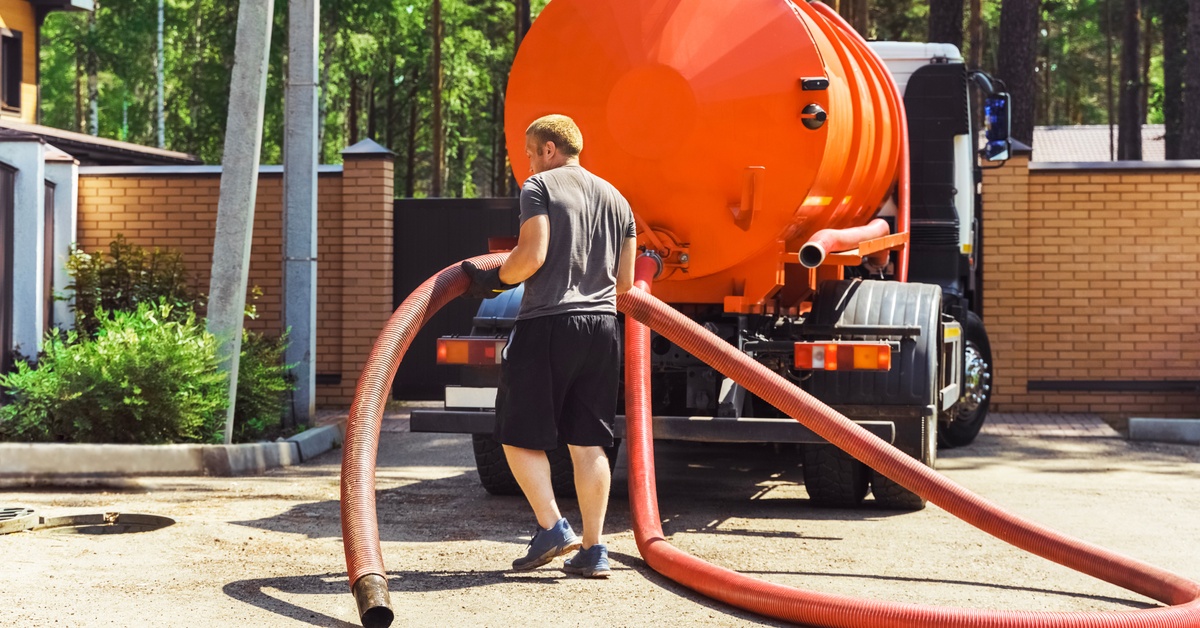 What Is Hose Bend Radius & Why Is It Important?
		